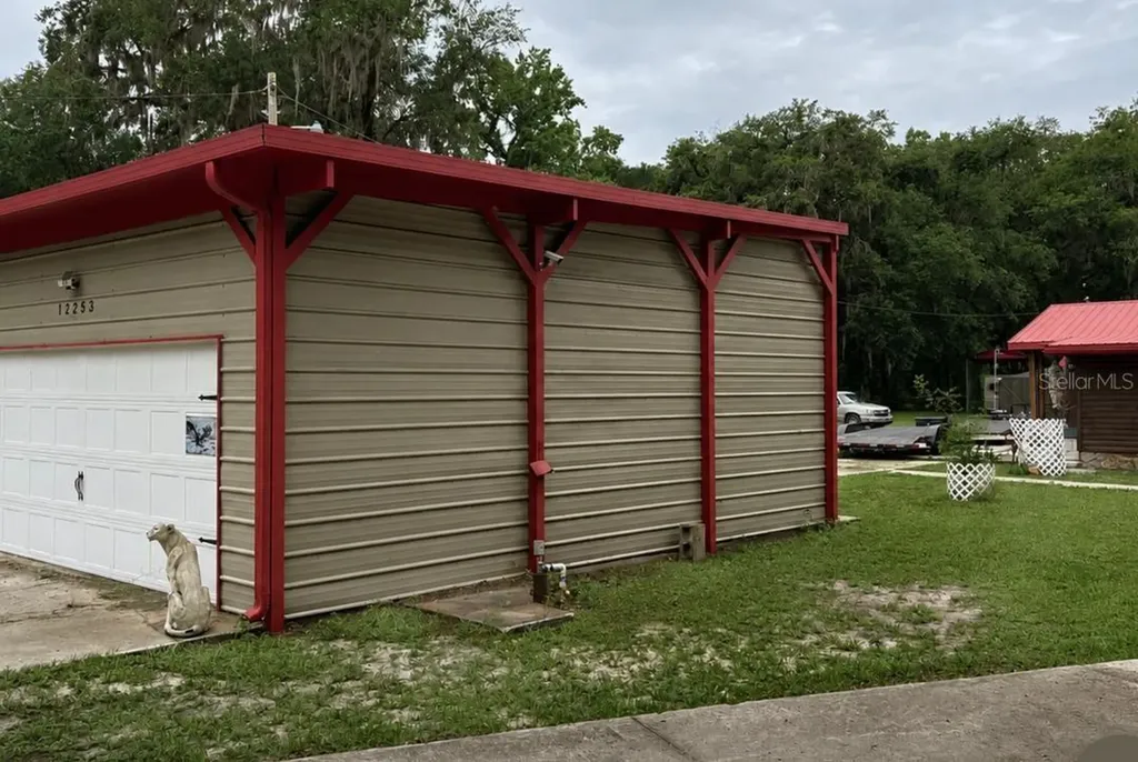 12253 E Berry Lane Floral City FL 34436