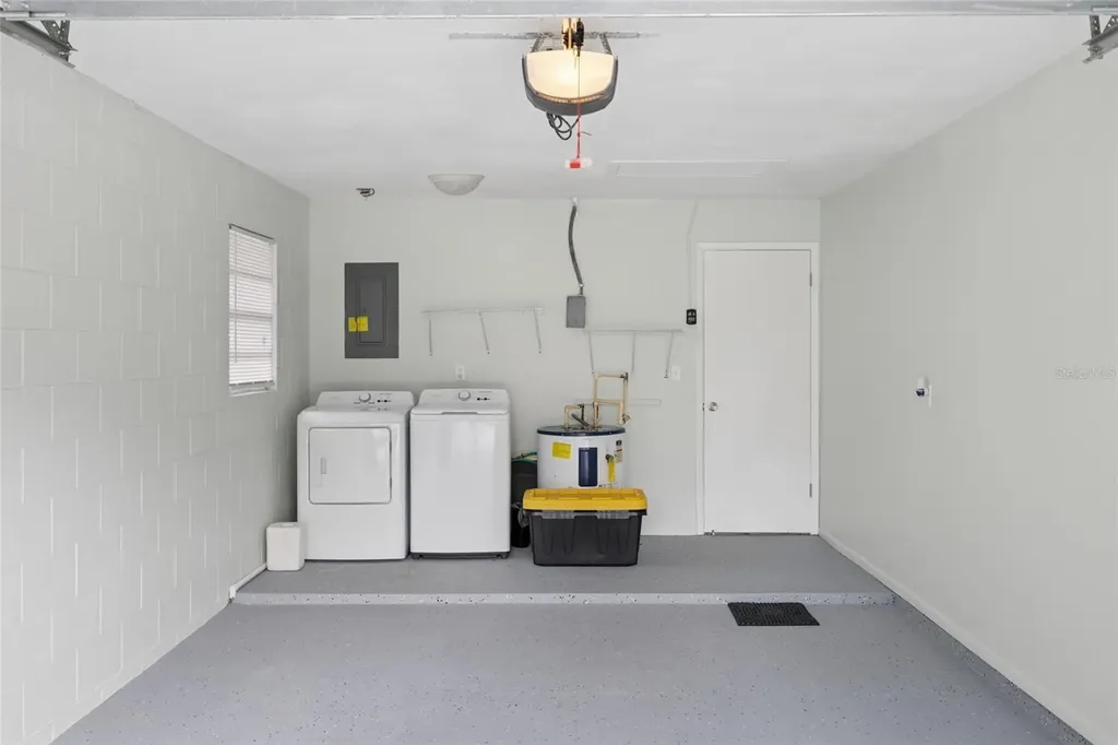 536 Hibiscus Way Orlando FL 32807