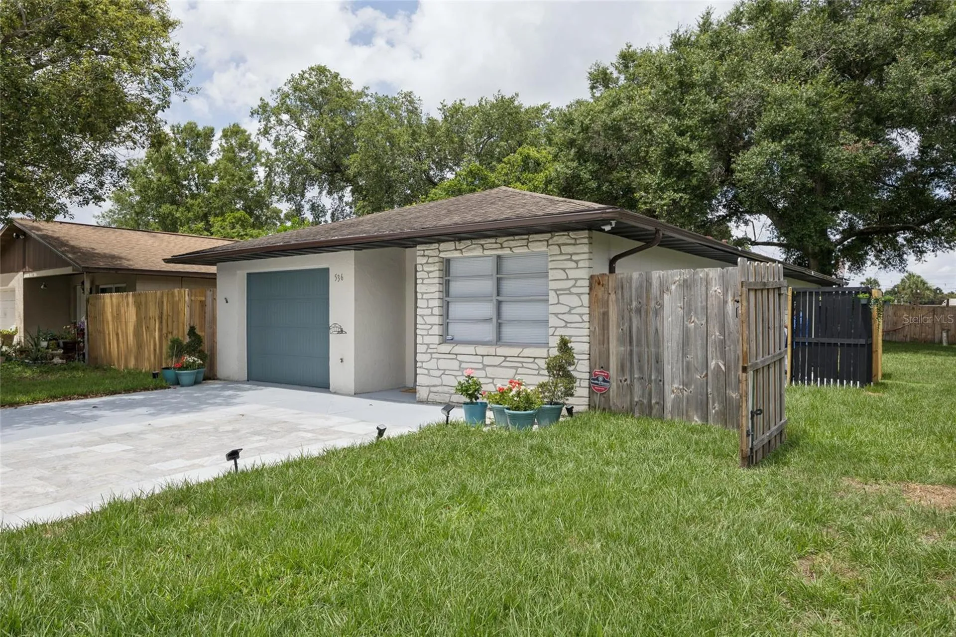 536 Hibiscus Way Orlando FL 32807