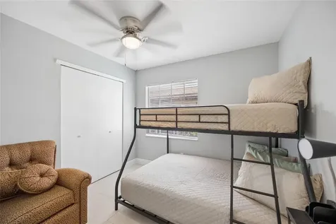 536 Hibiscus Way Orlando FL 32807