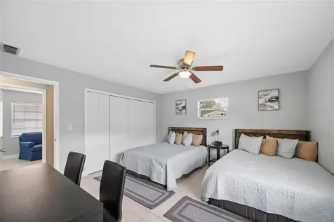 536 Hibiscus Way Orlando FL 32807