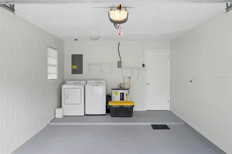 536 Hibiscus Way Orlando FL 32807