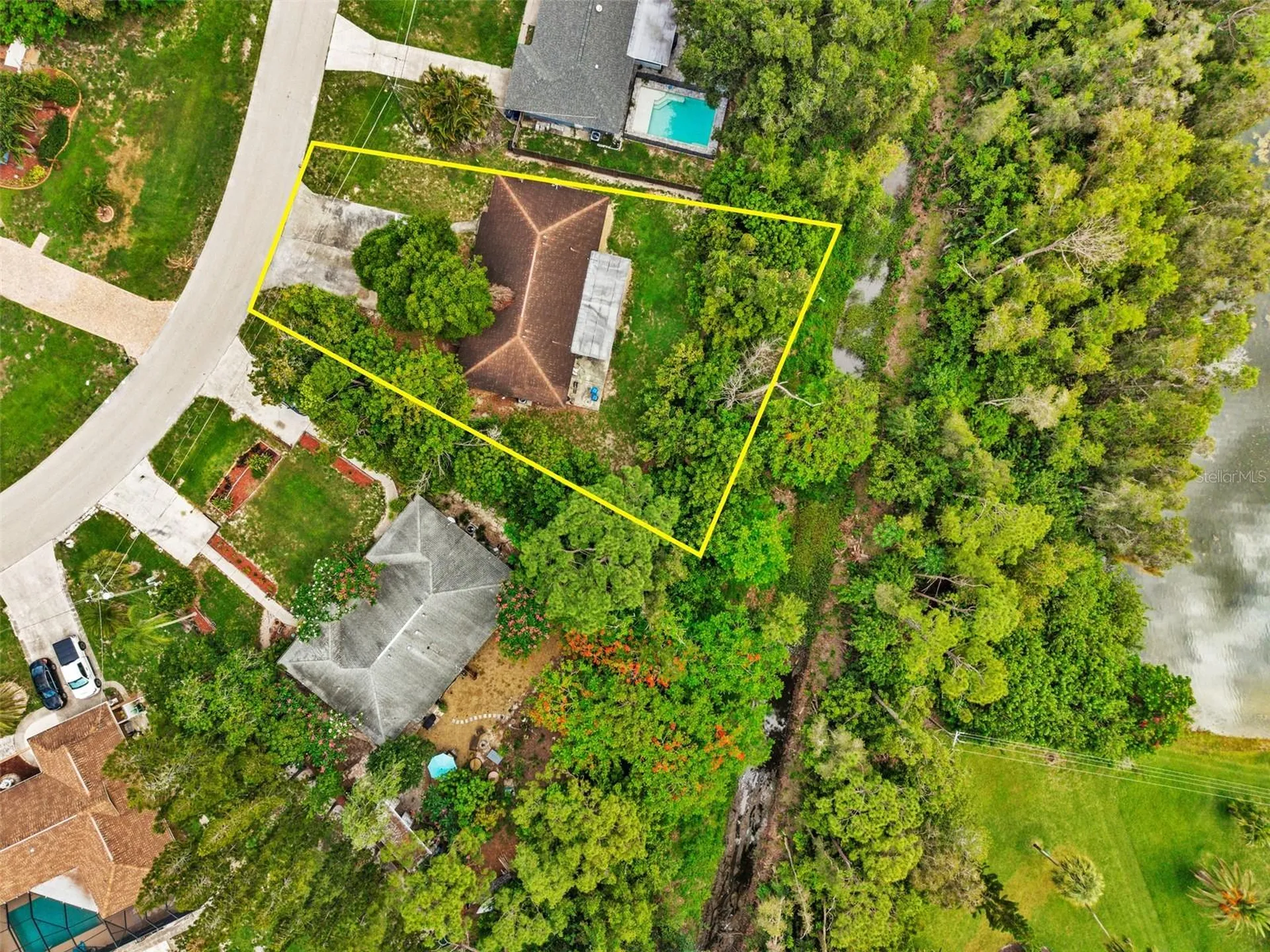 18617/18619 Bartow Boulevard Fort Myers FL 33967