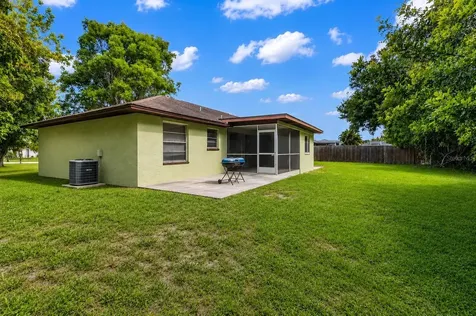 18617/18619 Bartow Boulevard Fort Myers FL 33967