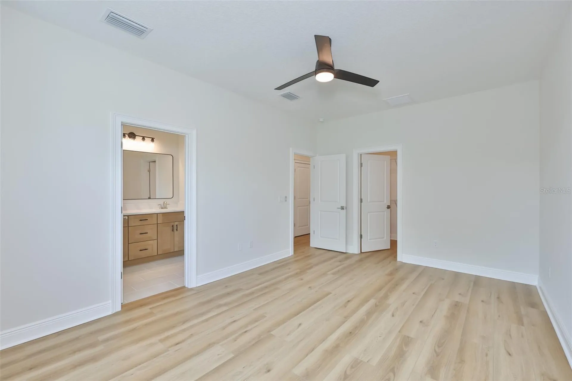 1913 W Beach Street Tampa FL 33607