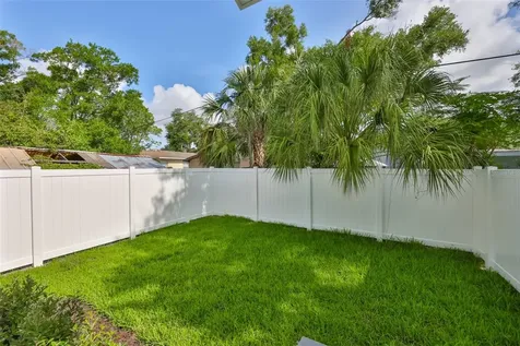 1913 W Beach Street Tampa FL 33607