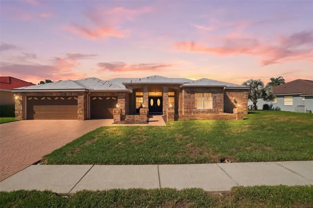 3166 Sterling Street Tarpon Springs FL 34688