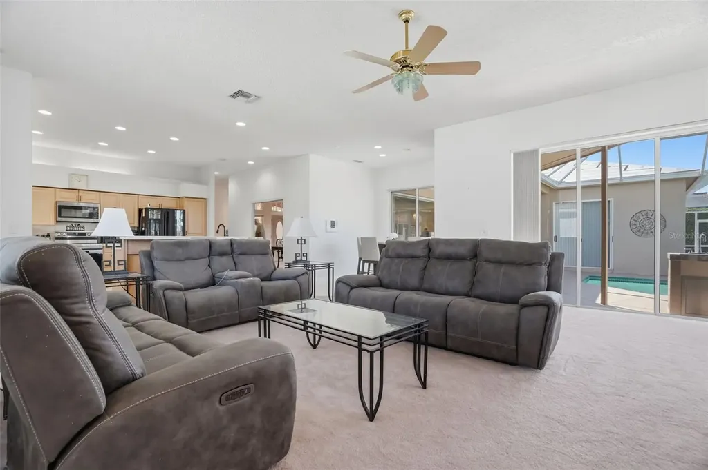 3166 Sterling Street Tarpon Springs FL 34688