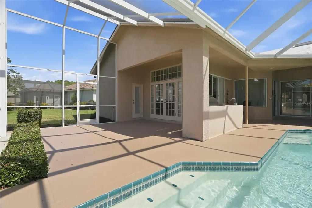 3166 Sterling Street Tarpon Springs FL 34688