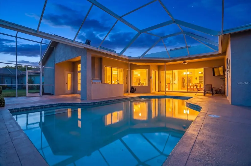 3166 Sterling Street Tarpon Springs FL 34688