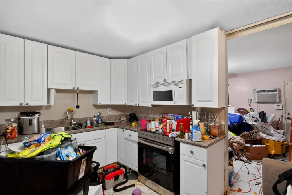 617 SW 14th Street Belle Glade FL 33430