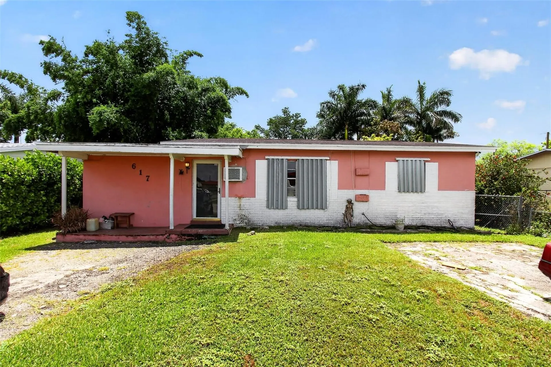617 SW 14th Street Belle Glade FL 33430