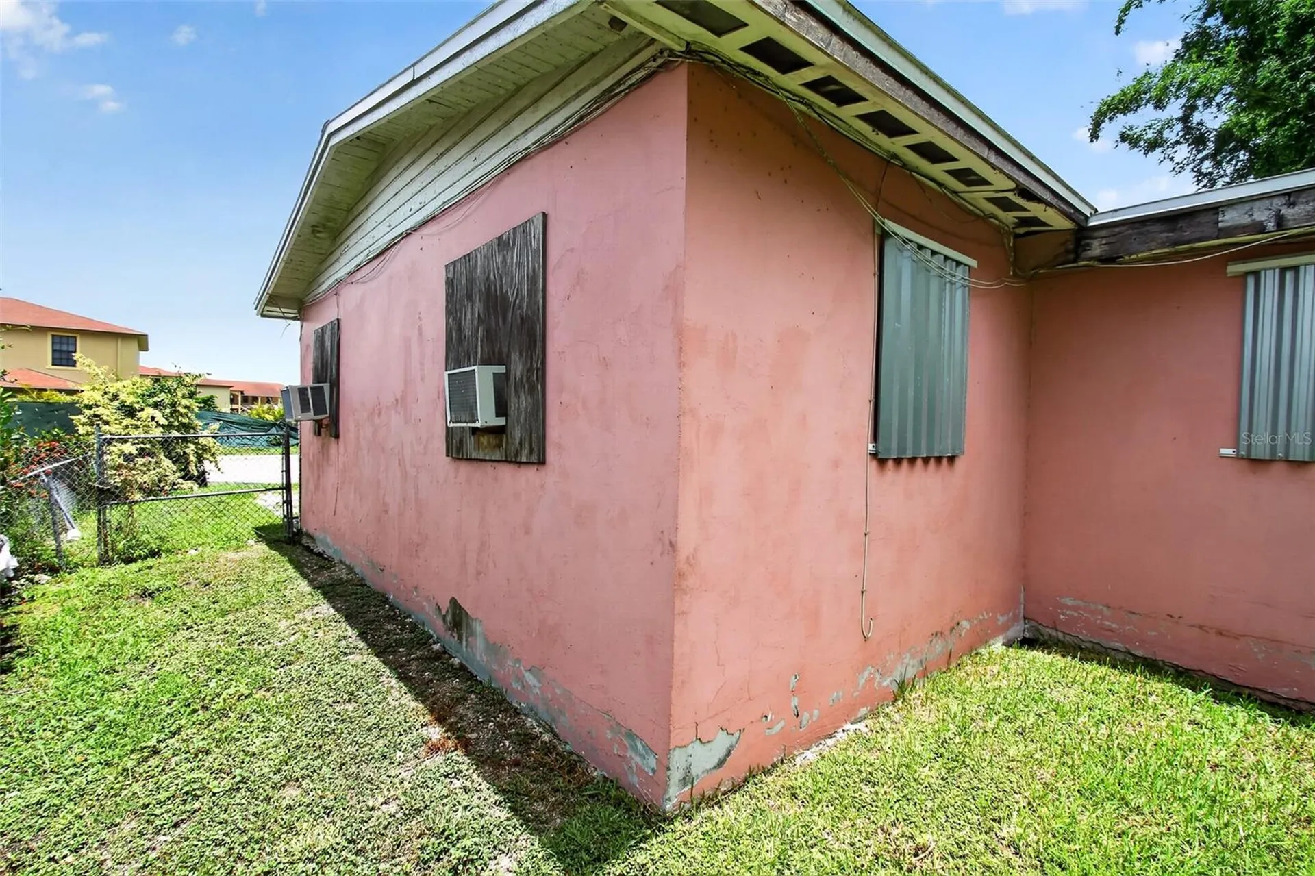 617 SW 14th Street Belle Glade FL 33430