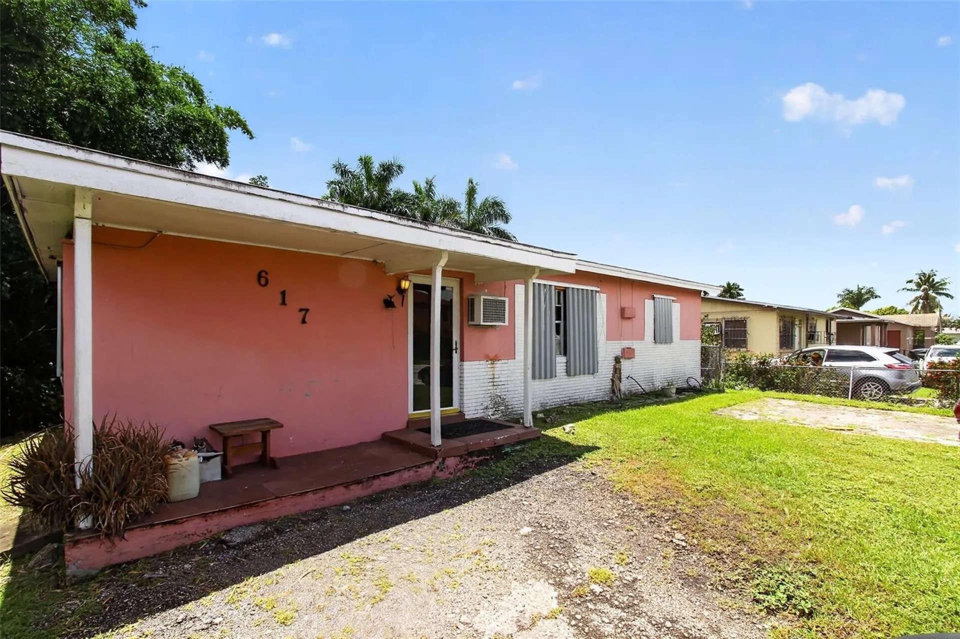 617 SW 14th Street Belle Glade FL 33430
