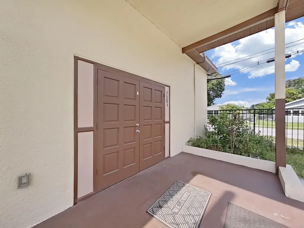 4501 N 42nd Street Tampa FL 33610