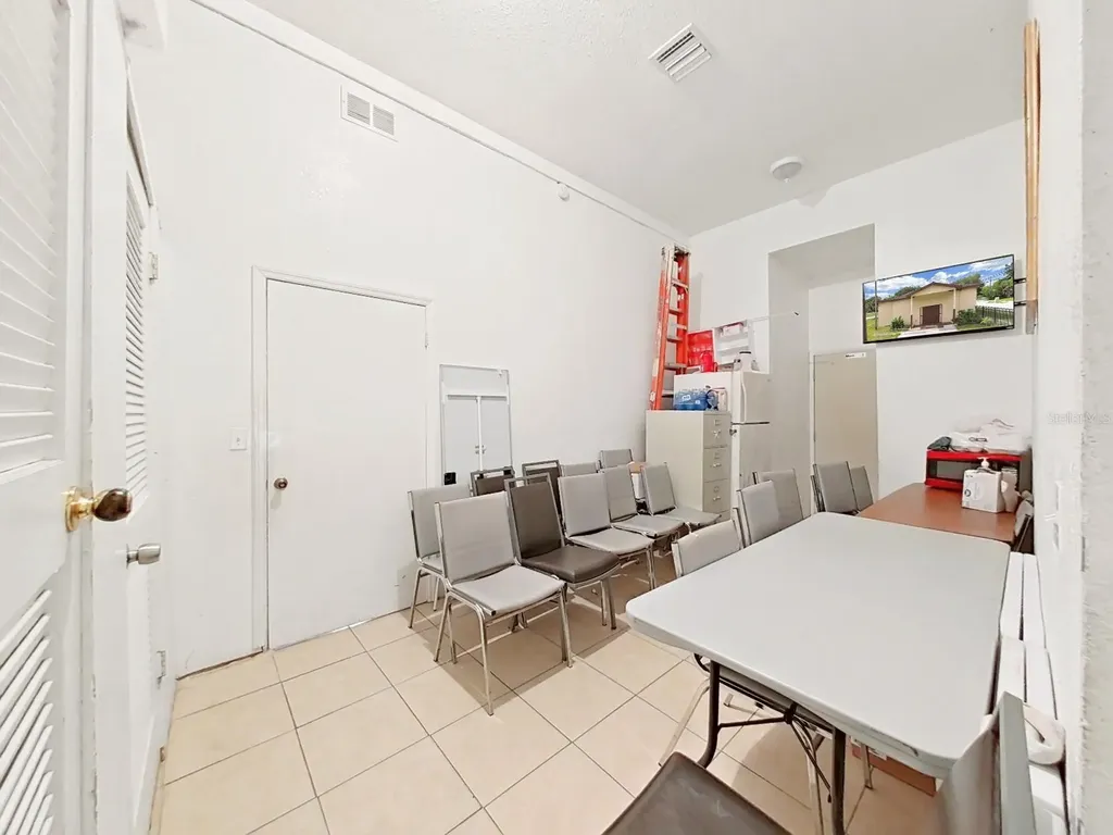 4501 N 42nd Street Tampa FL 33610