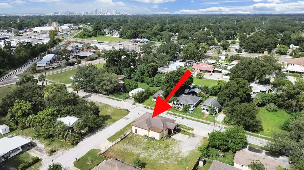 4501 N 42nd Street Tampa FL 33610