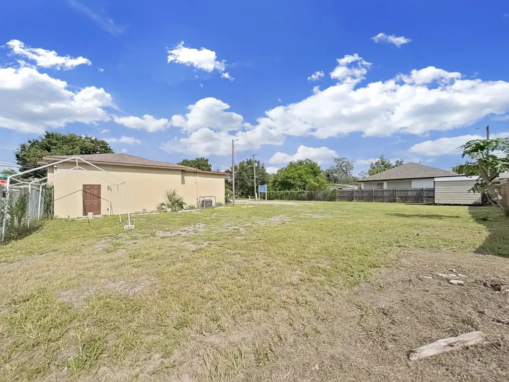 4501 N 42nd Street Tampa FL 33610