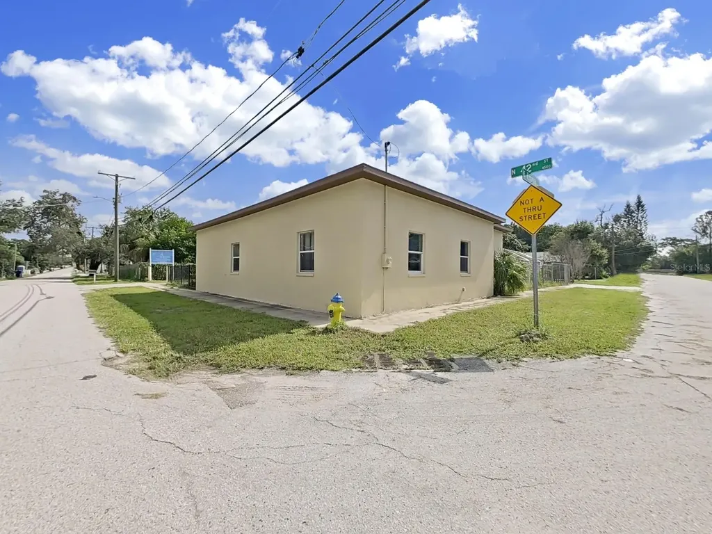 4501 N 42nd Street Tampa FL 33610