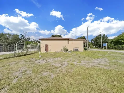 4501 N 42nd Street Tampa FL 33610