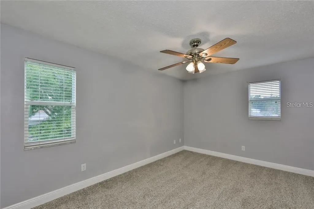 4107 Hudson Way Tampa FL 33618