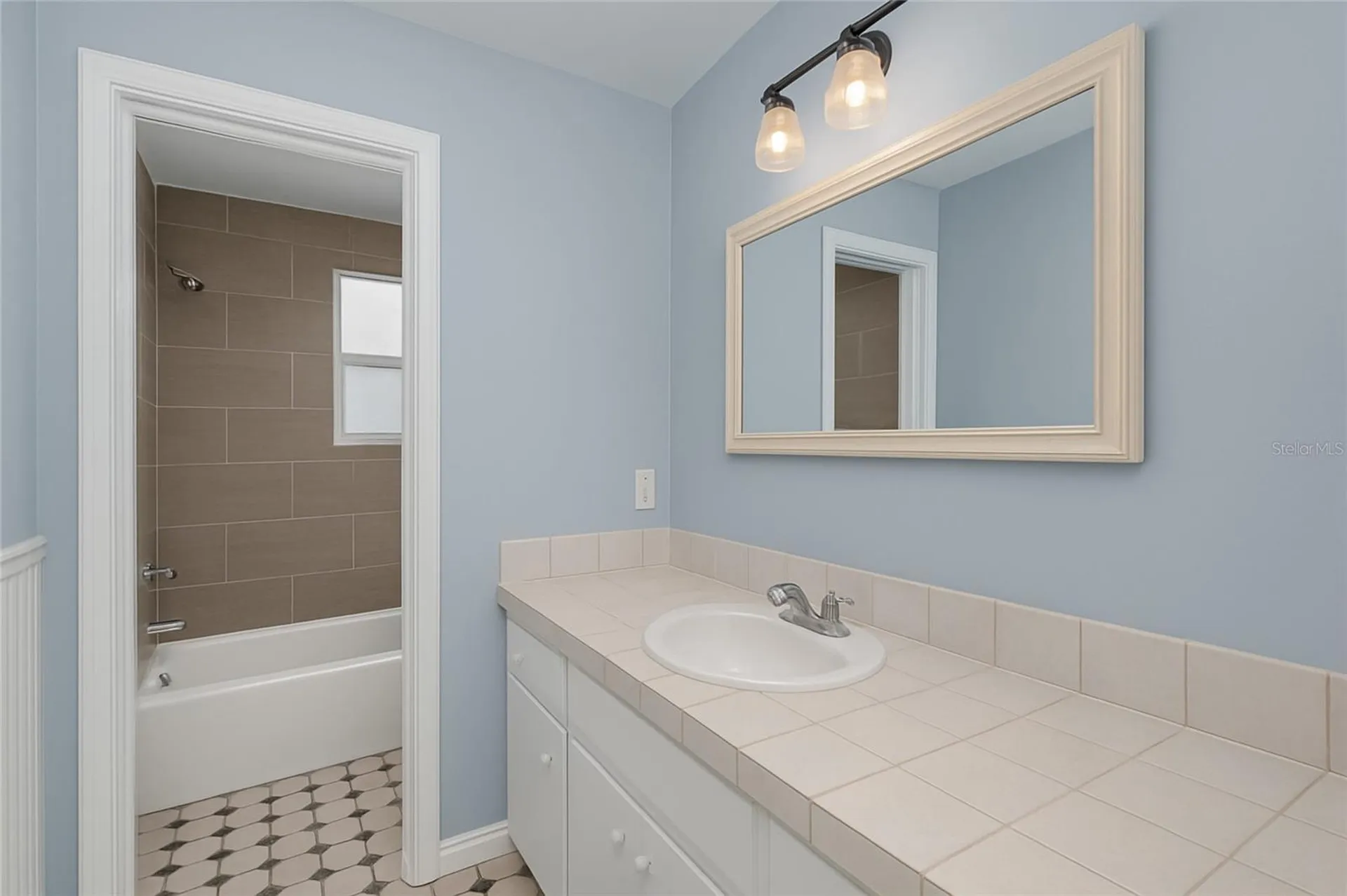 4107 Hudson Way Tampa FL 33618