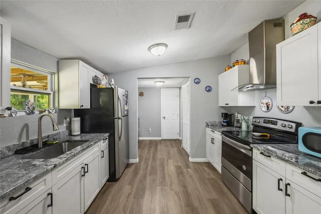 17045 NW 128th Terrace Reddick FL 32686