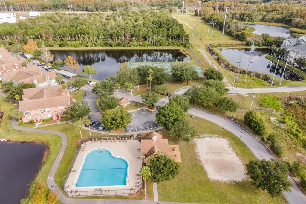 9156 Lake Chase Island Way Tampa FL 33626
