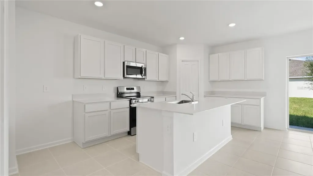 2497 Hallow Garden Road Eustis FL 32726