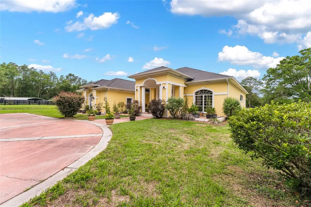 15510 SW 149th Place Archer FL 32618