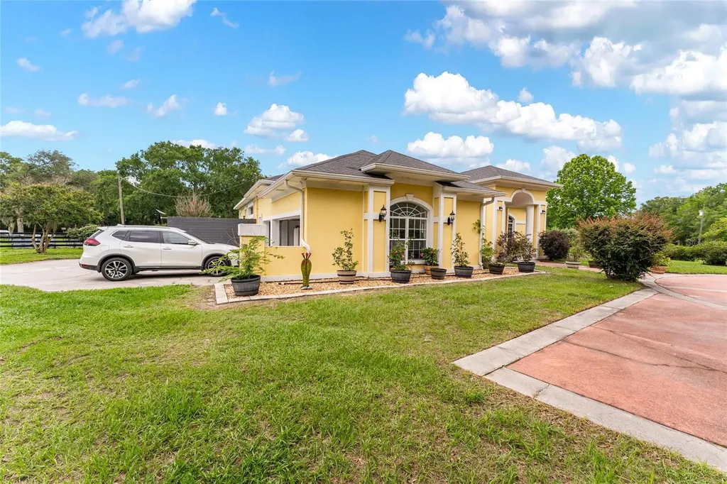 15510 SW 149th Place Archer FL 32618