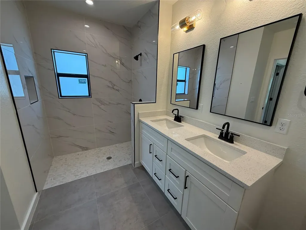 1250 Overhead Street North Port FL 34288