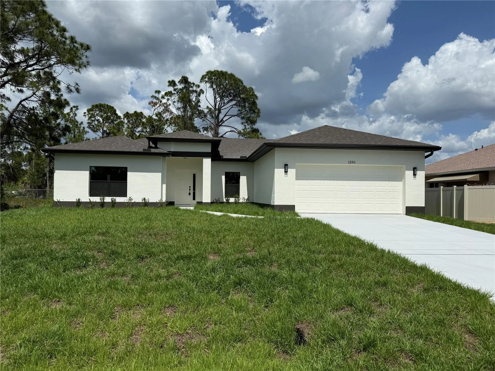 1250 Overhead Street North Port FL 34288