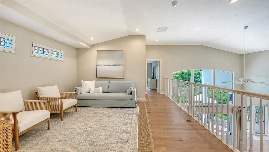 3563 Fair Oaks Lane Longboat Key FL 34228