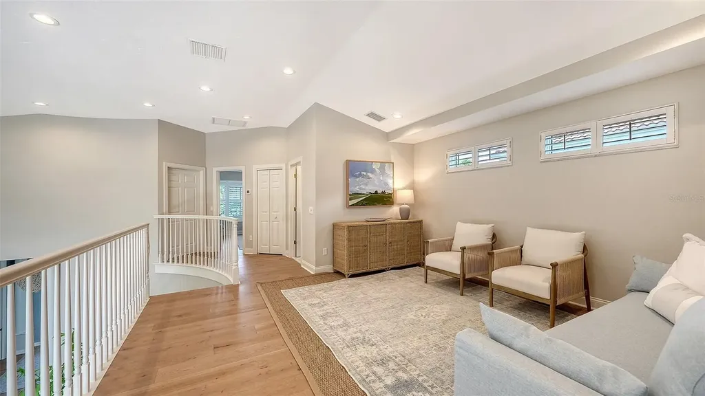 3563 Fair Oaks Lane Longboat Key FL 34228