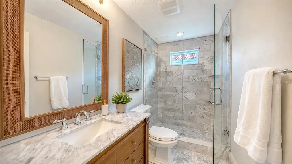 3563 Fair Oaks Lane Longboat Key FL 34228