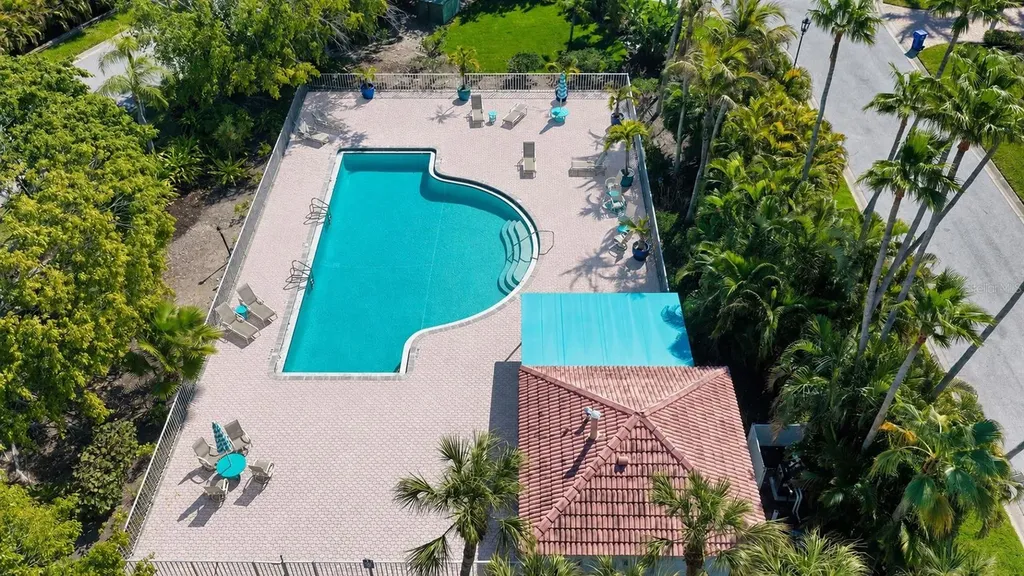 3563 Fair Oaks Lane Longboat Key FL 34228
