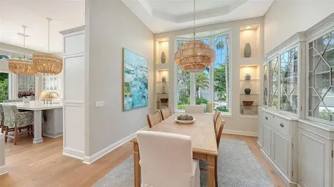3563 Fair Oaks Lane Longboat Key FL 34228
