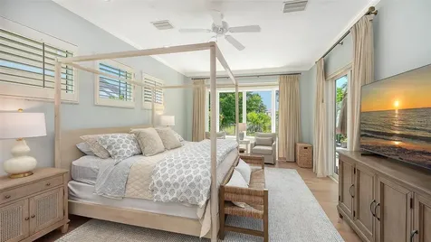 3563 Fair Oaks Lane Longboat Key FL 34228