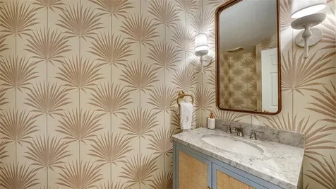 3563 Fair Oaks Lane Longboat Key FL 34228