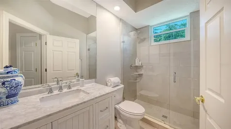 3563 Fair Oaks Lane Longboat Key FL 34228