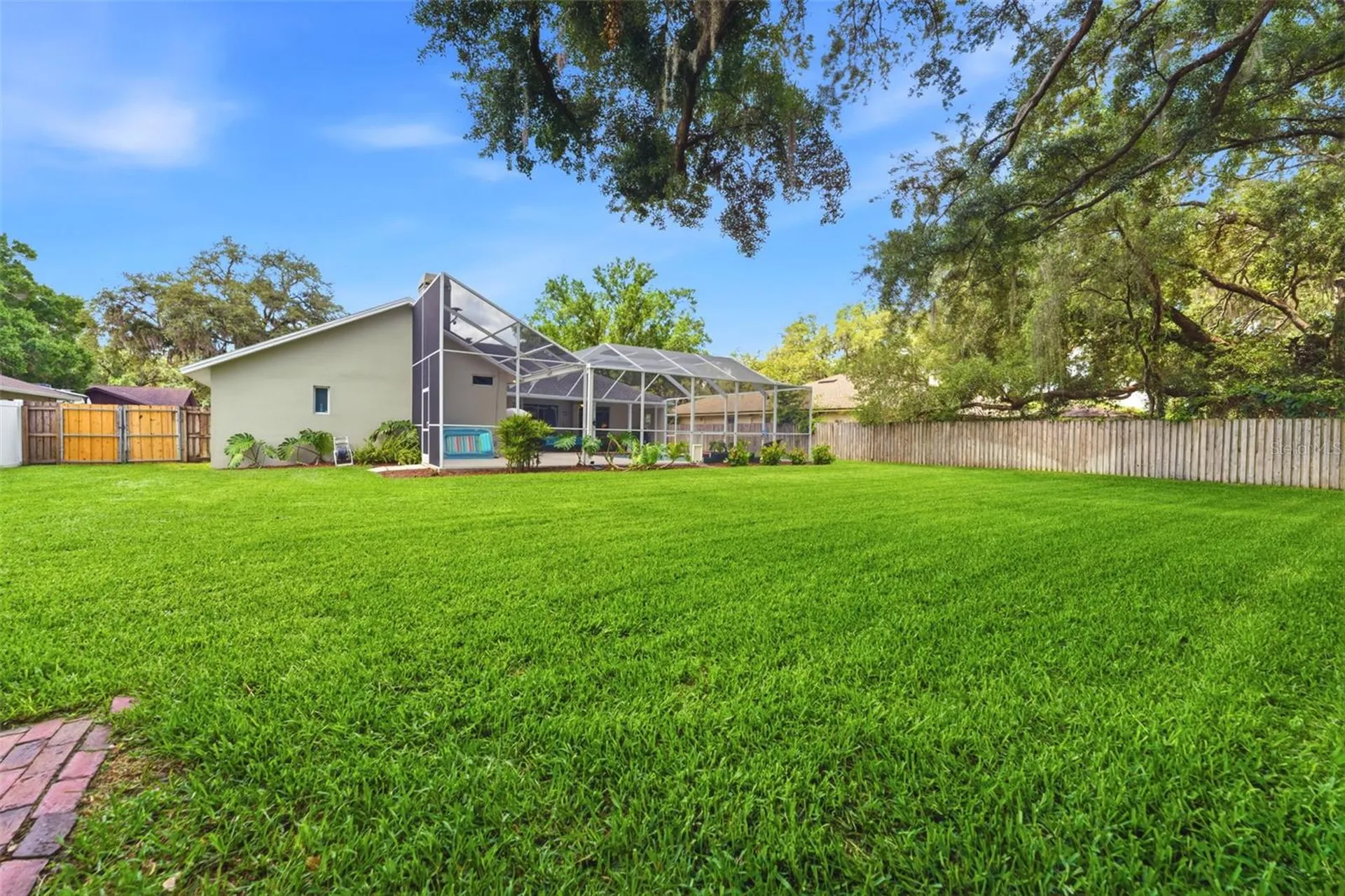 2511 Viny Court Tampa FL 33618