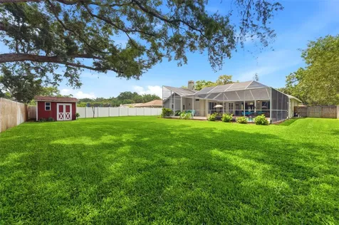 2511 Viny Court Tampa FL 33618