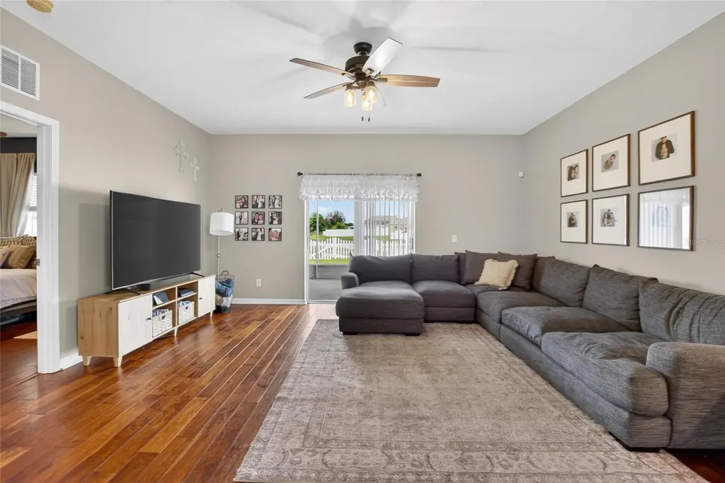 3702 Trapnell Grove Loop Plant City FL 33567
