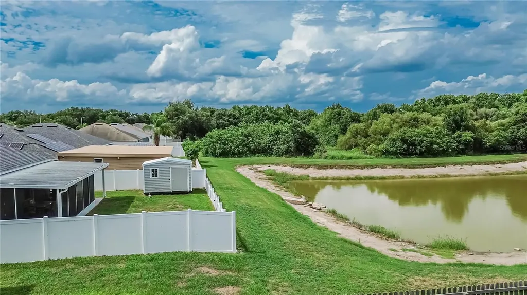 3702 Trapnell Grove Loop Plant City FL 33567