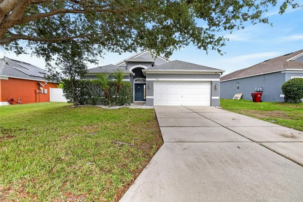3702 Trapnell Grove Loop Plant City FL 33567
