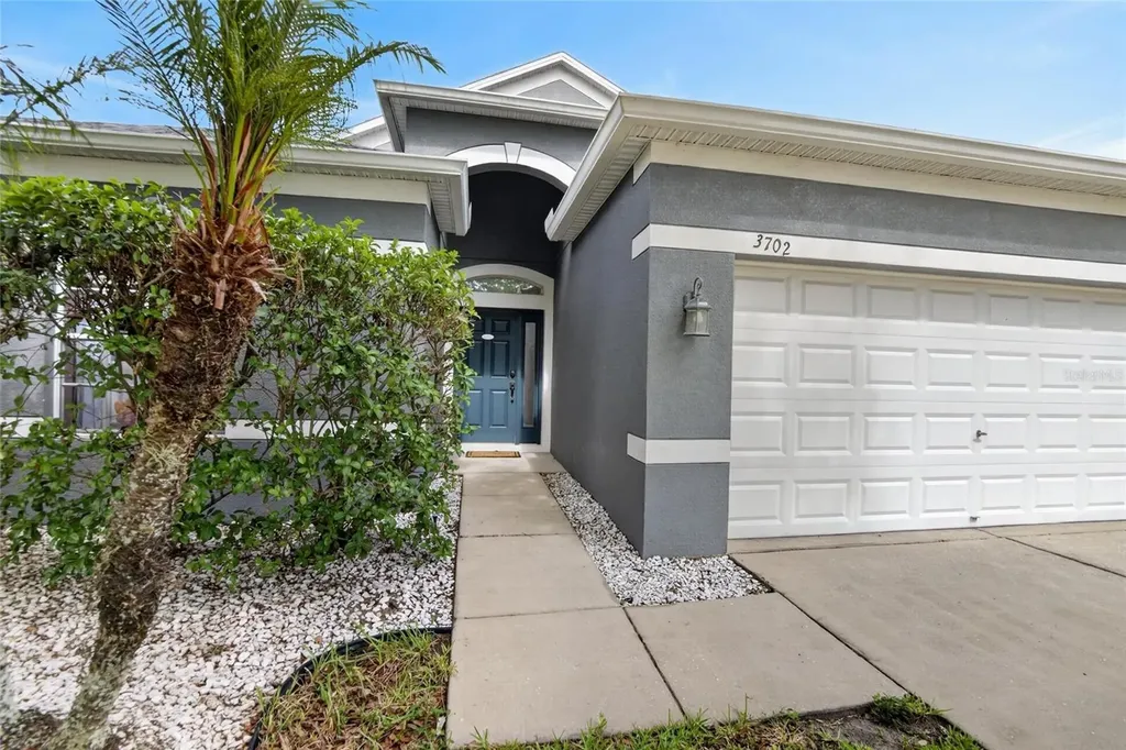 3702 Trapnell Grove Loop Plant City FL 33567