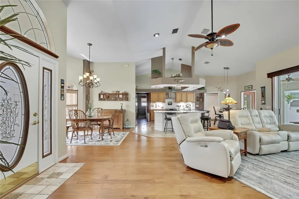 5701 W Chive Loop Homosassa FL 34448