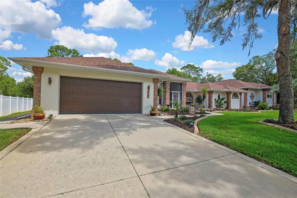 5701 W Chive Loop Homosassa FL 34448