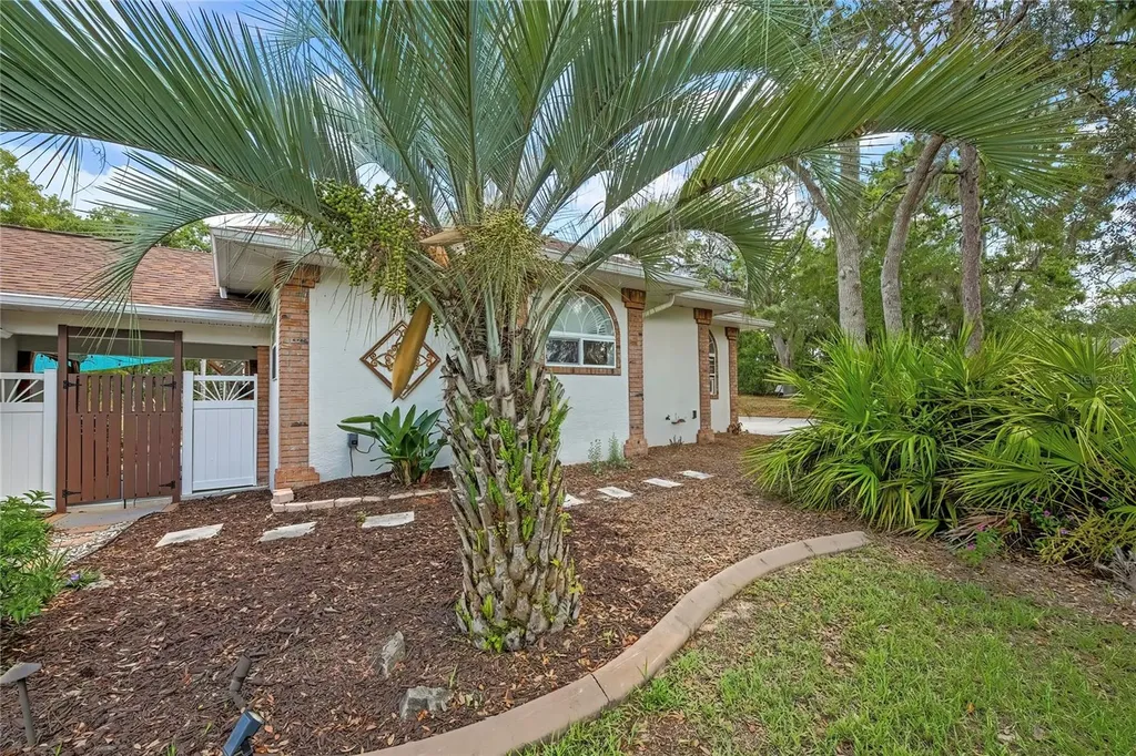 5701 W Chive Loop Homosassa FL 34448
